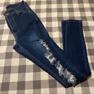 B.O.B Ripped Distressed Jeans Juniors Size 1 / Women's Size 2 Darker Wash Ripped